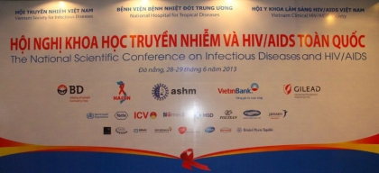 Hội nghị Khoa học Truyền nhiễm và HIV/AIDS toàn quốc năm 2013